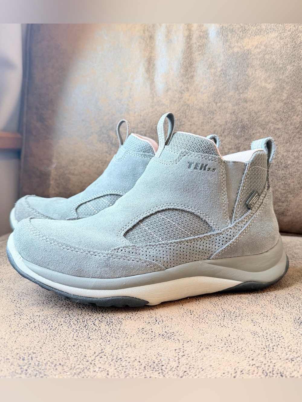 LL Bean Women's Snow Sneakers TEK 2.5 Ankle Boot Size 7.5 M Excellent